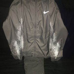 New Nike Women’s Sportswear Jacket & Tights
